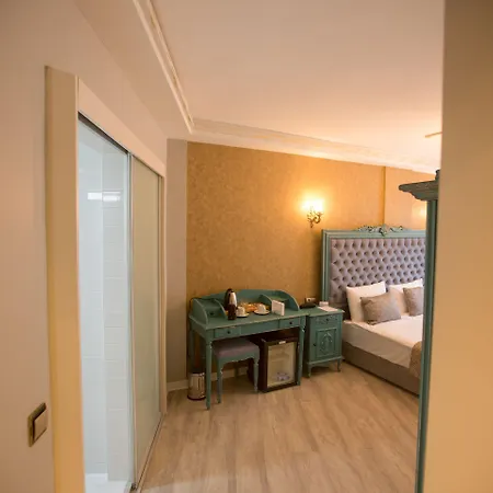 Otel Navoris