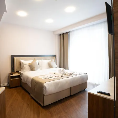 Hotell Navoris 3*