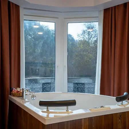 Navoris Hotel 3*