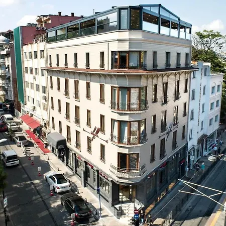 Idylle Hotel 4*