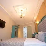 Hotel Navoris 3*